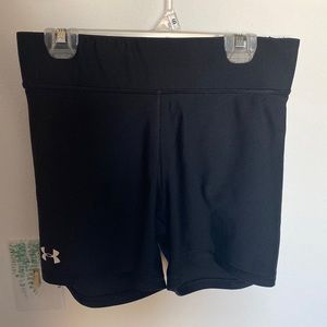Black Under Armour compression shorts